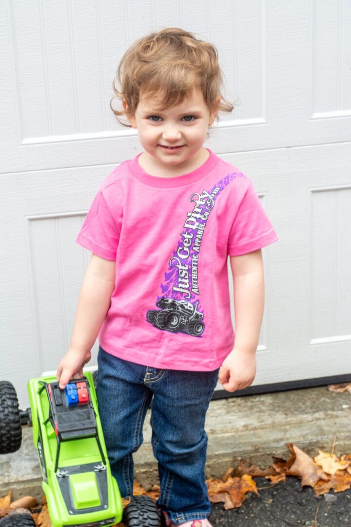 Kids Just Get Dirty 4x4 Tee Military Green, PInk