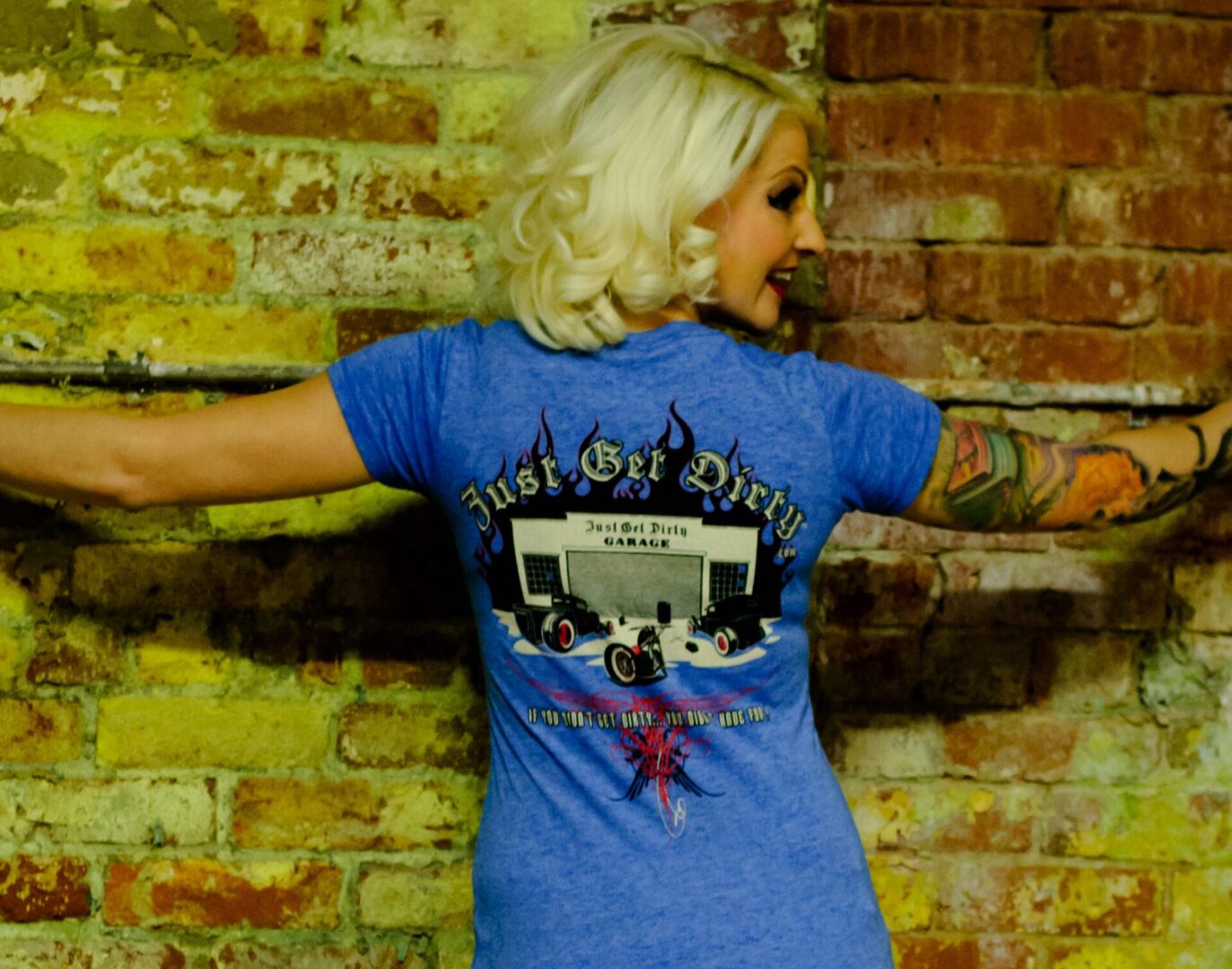 Women's Just Get Dirty Rat Rod V-Neck